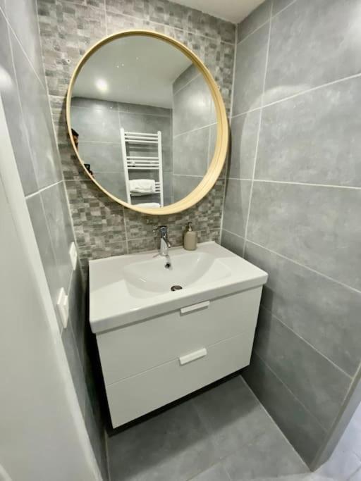 Peaceful Home Close To Airport With Parking Steenokkerzeel Exterior photo